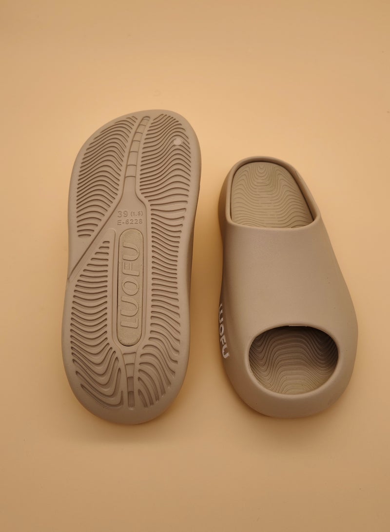 لوفو صنادل لوفو المفتوحة الأصابع الفاخرة للرجال والنساء - Image 4