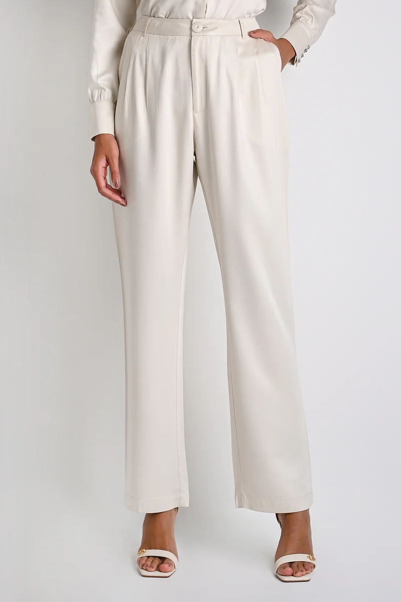 Carmen Steffens Classic Pleated Off-White Pants