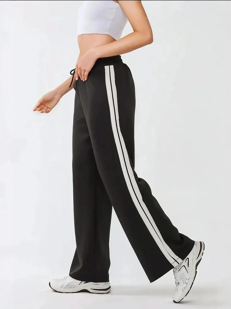 زوبعة بنطلون رياضي مخطط واسع الساق