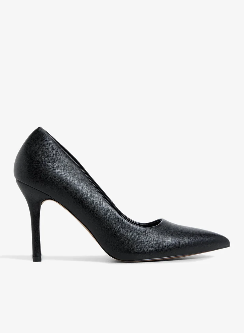 CALL IT SPRING Leeona Pumps