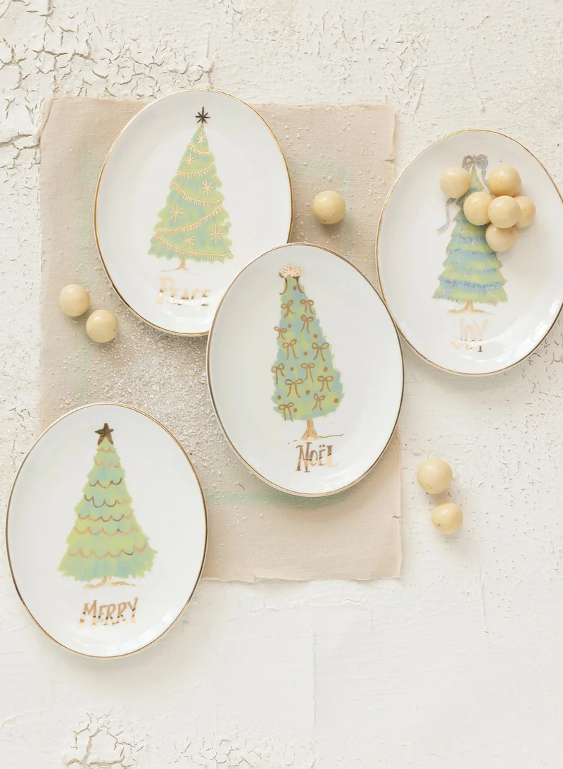 The Saffron Souk Oval Stoneware Dish with Christmas Tree - Merry