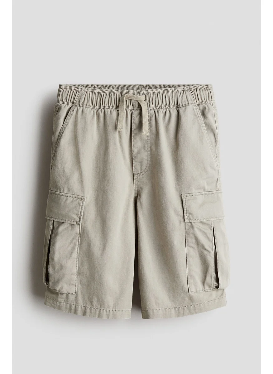 H&M Cargo Twill Shorts