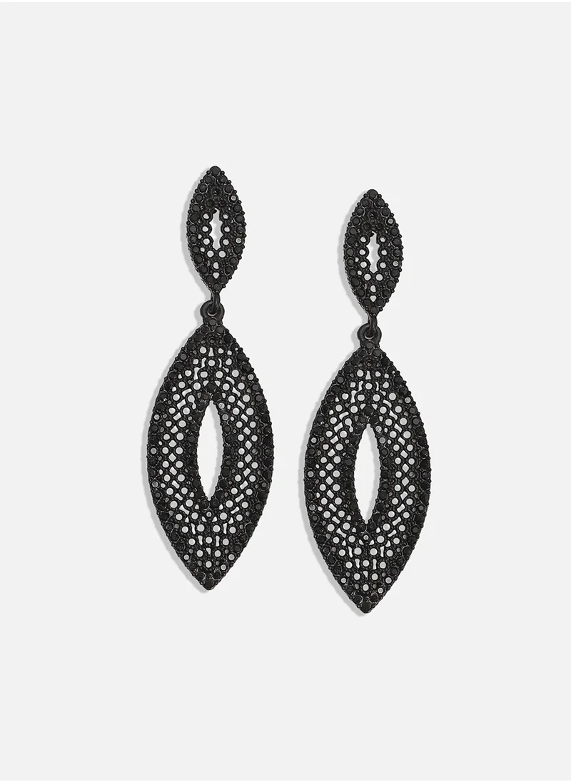 SOHI Intricate Eye Drop Earrings