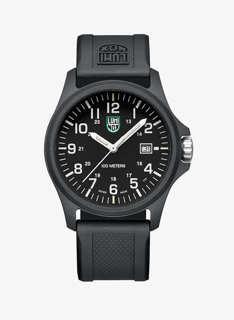 Luminox Men's Analog Round Shape Polyurethane Wrist Watch X2.2401 - 43 Mm
