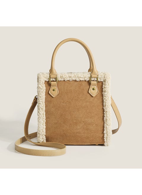 2021 New Trendy Lamb Wool Womens Handbag Soft Plush Large Niche Design Tote Bag Single Shoulder Bag Autumn/Winter Brown