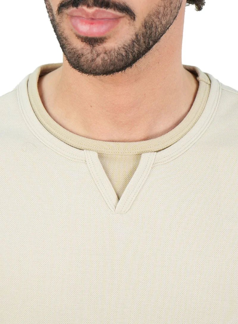 GIORDANO  Men’s Loose Jacquard Interlock Crew Neck Short Sleeve Tee for Men | Best Price UAE