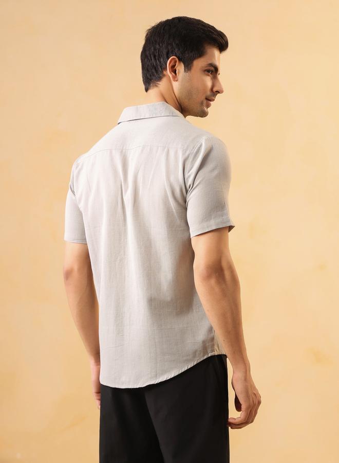 TRULOOM Men Solid Regular Fit Cotton Shirt - Image 3
