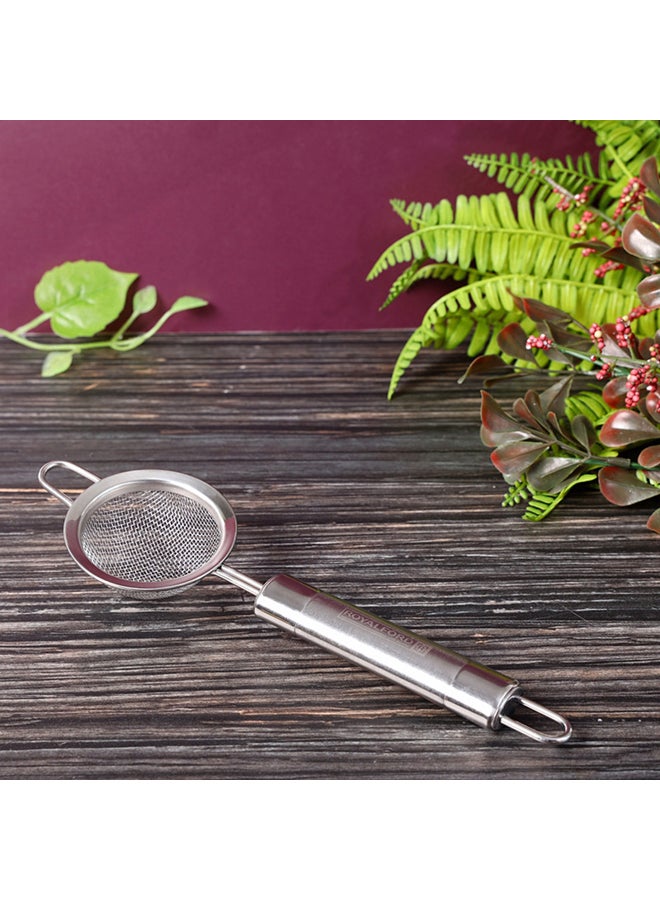 Royalford RF2048-S6.5 Stainless Steel Tea Strainer Silver 6.5cm - Image 3