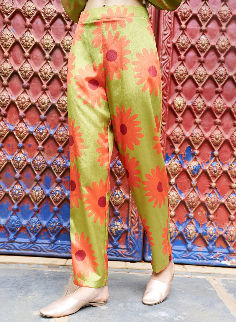Qissa  Women's Avocado Green Flower Tie-Up Co-Ord Set For Casual Wear | Spagetti Straps | Bishop Sleeves | 3 Piece Co-Ords Designed With Comfort Fit For Everyday Ethnic Wear for Women | Best Price UAE
