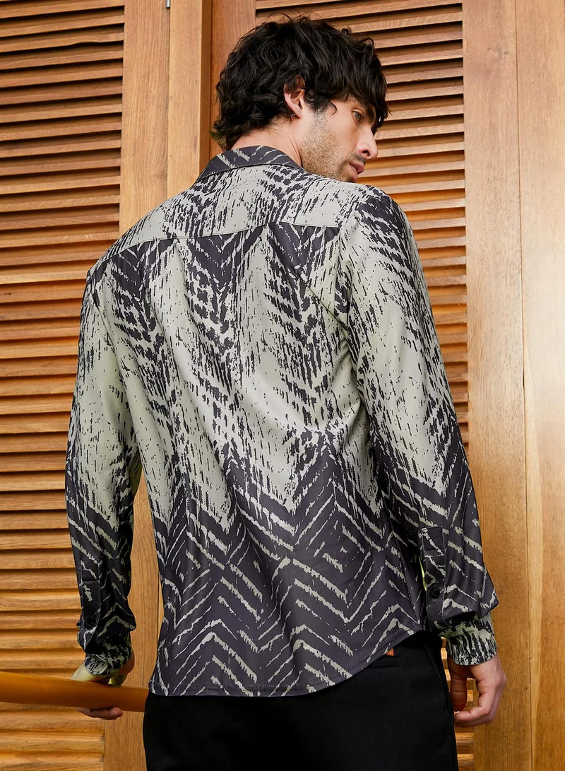 CAHOOT  Men's Charcoal Black Abstract Regular Shirt For Casual Wear | Collared Neck | Long Sleeve | Button Closure | Polyester Blend Shirt Crafted With Comfort Fit For Everyday Wear for Men | Best Price UAE