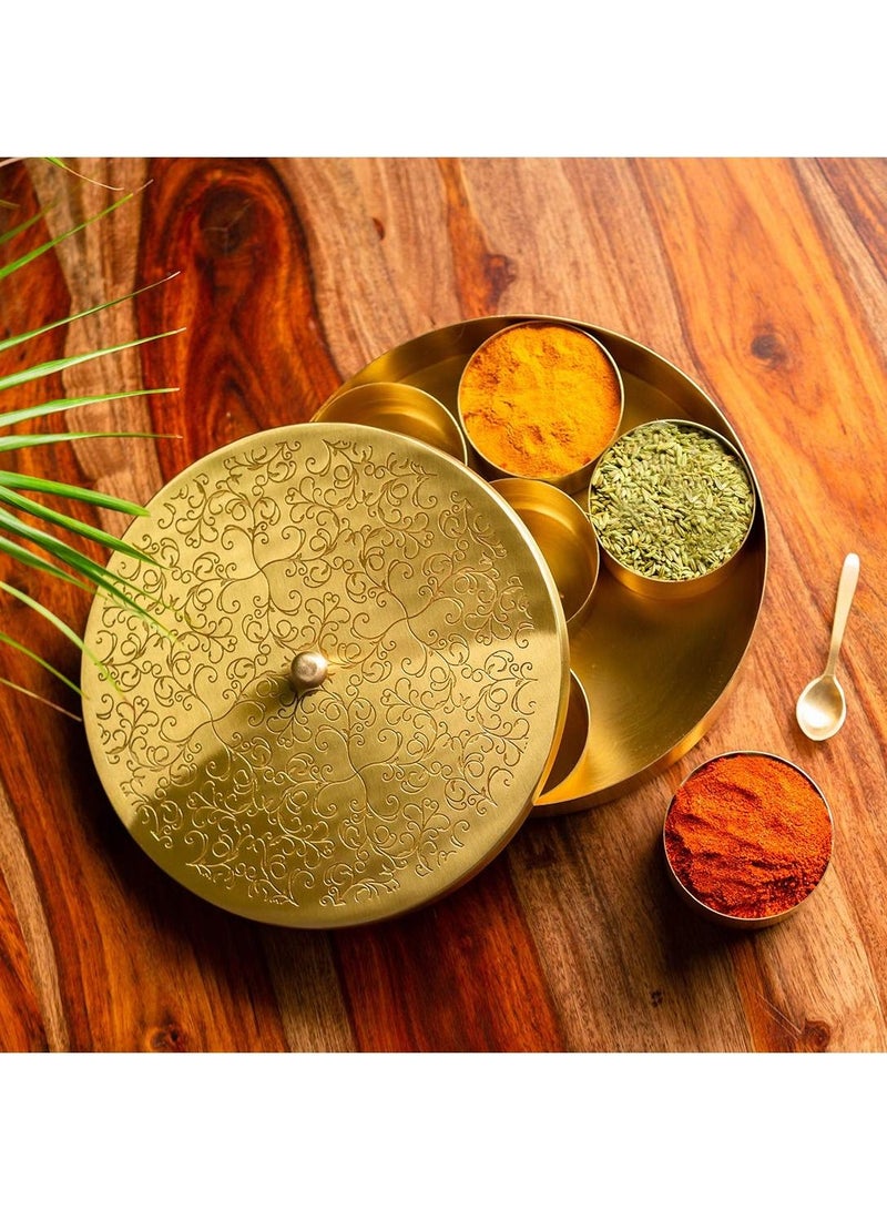 مجموعة صندوق بهارات نحاسية مصنوعة يدويًا من الزهور محفورة بالزهور للمطبخ مع ملعقة - Image 1