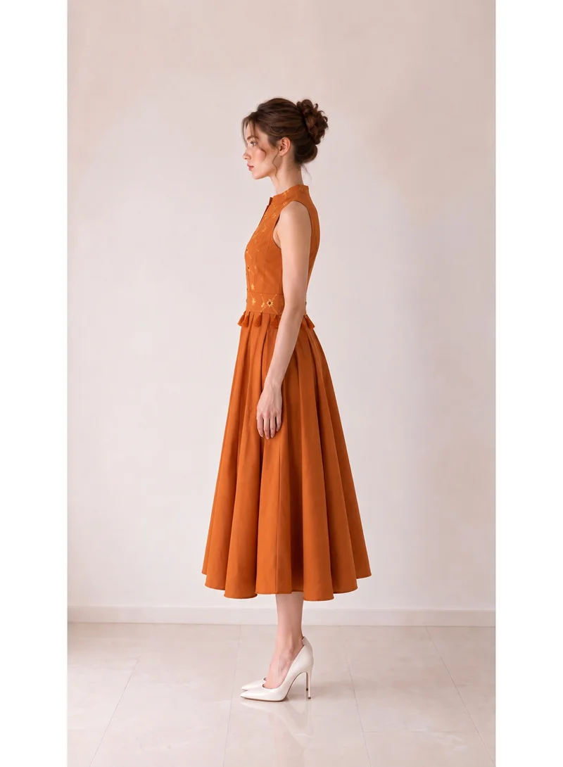 2Trendy Women's Sleeveless Mandarin Neck Midi Dress with Embroidered Bodice & Tassels