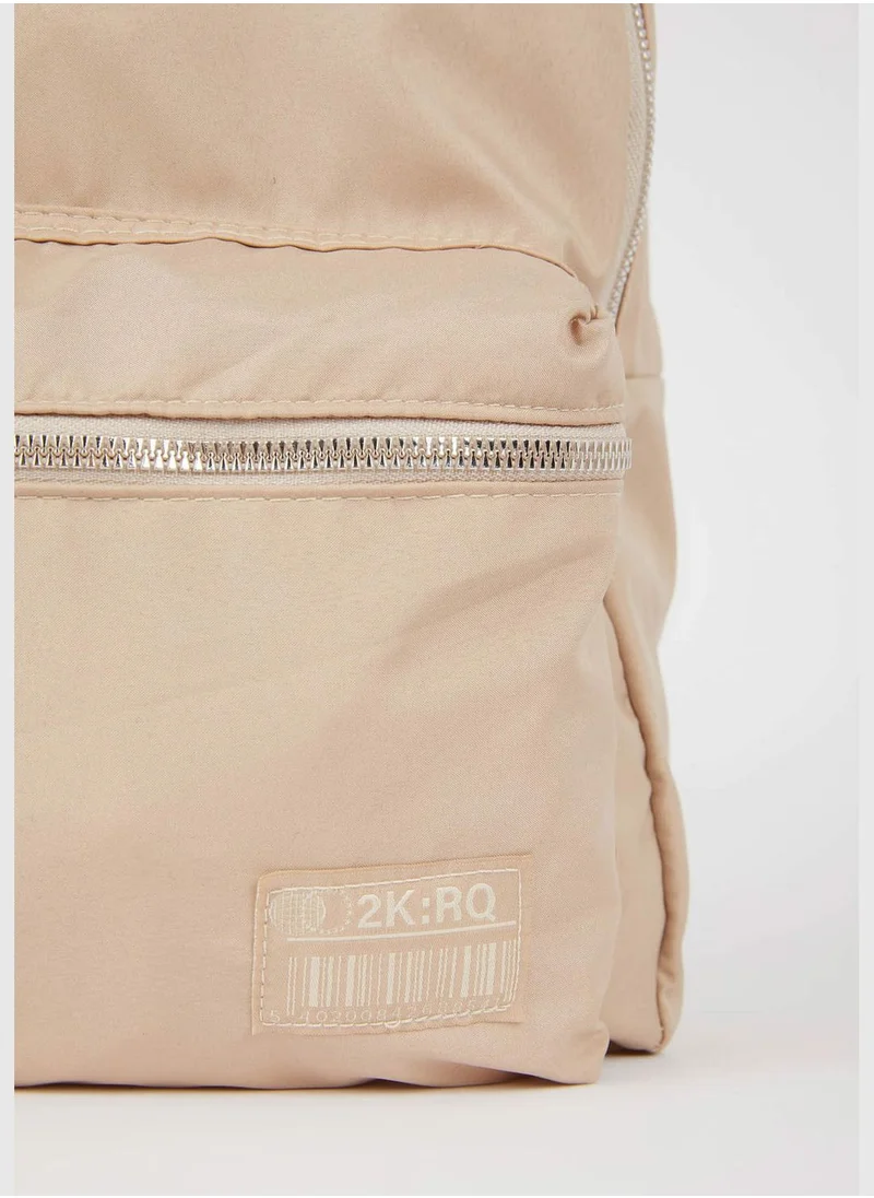 ديفاكتو Basic Front Pocket Backpack