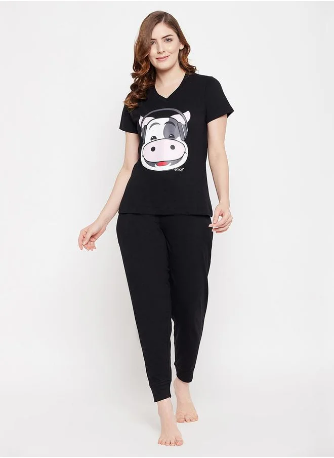 Clovia Clovia Graphic Print V Neck Cotton T-Shirt and Solid Joggers Set