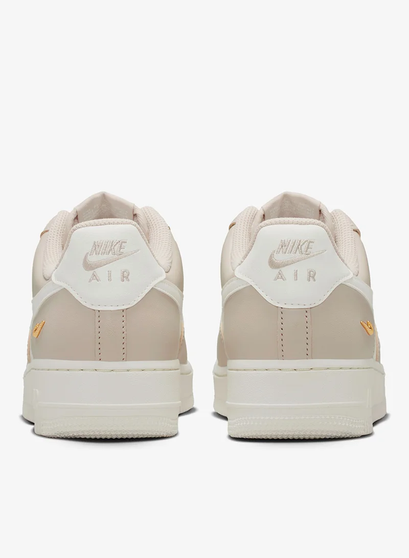 Nike CREAM II/SAIL-MTLC GOLD Air Force 1 '07 Low Crsnt for Women | Best Price UAE