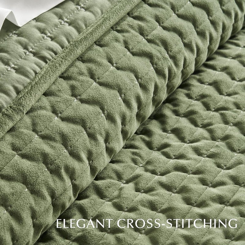 EVERGRACE Luxury Velvet Quilt Set King Size 3 Piece, Soft Cross-Stitch Velvet Comforter Set with Pillow Shams, Lightweight Coverlet Bedspread Bedding Set for All Seasons, Loden Green - Image 4