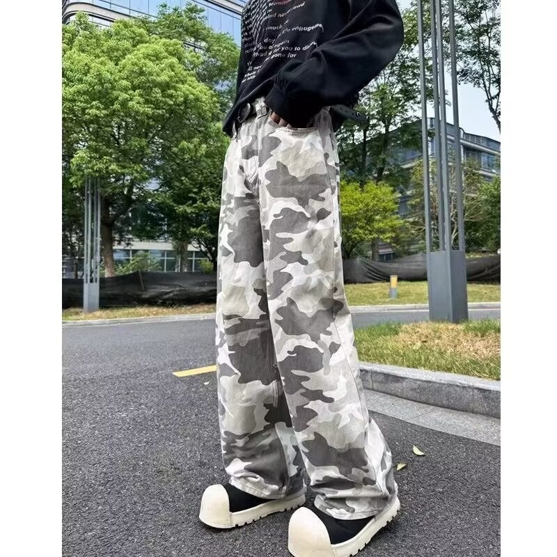 Unisex Classic Denim Jeans Loose Fit Daily Outdoor Wear - Image 1