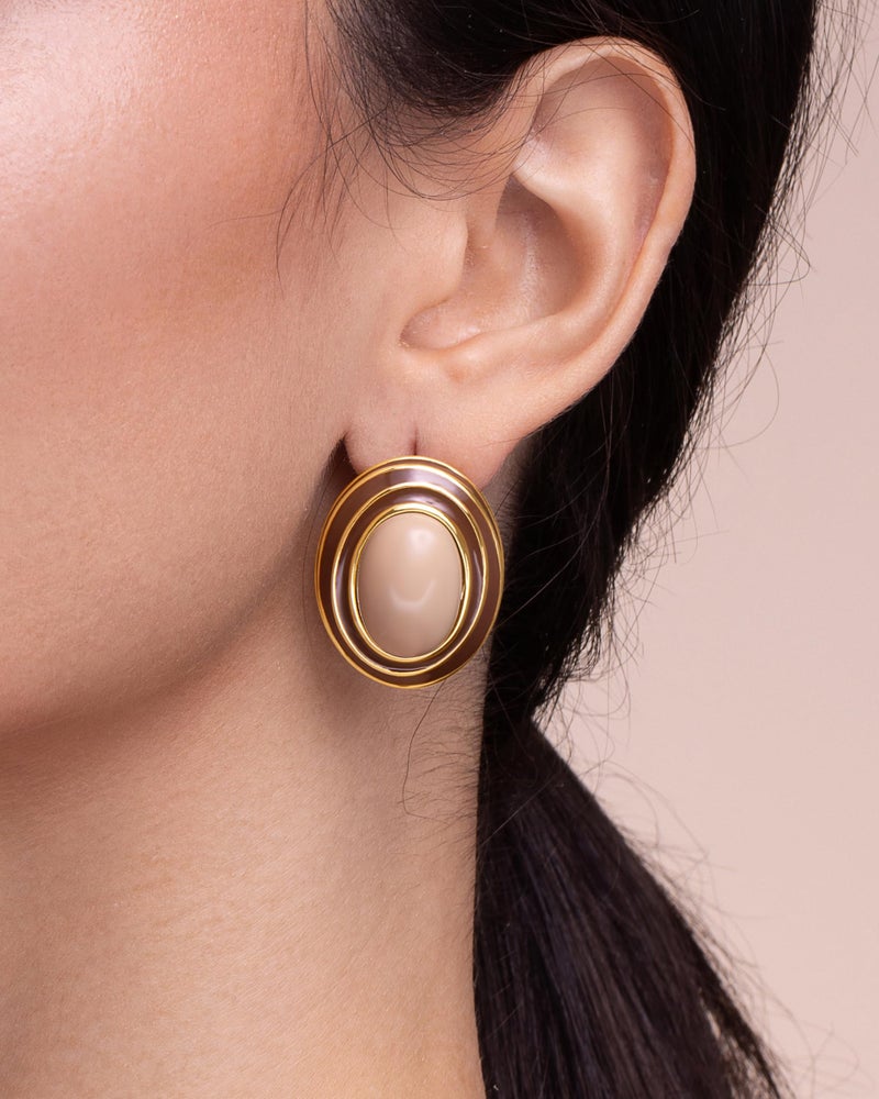 SNGIA Large Chunky Brown Beige Tan 18K gold plated Round Oval Button Stud Enamel Statement Earrings for Women by SNGIA, Big Brown Bold Handmade Exaggerated Dome Retro Rounded Button Ball Trendy Bohemian Jewelry Gifts, Unique Baroque Vintage Summer Beach Fashion Earrings Accessories, Round Thick Resin Circular Nickle Free Huggies Earrings. - Image 4