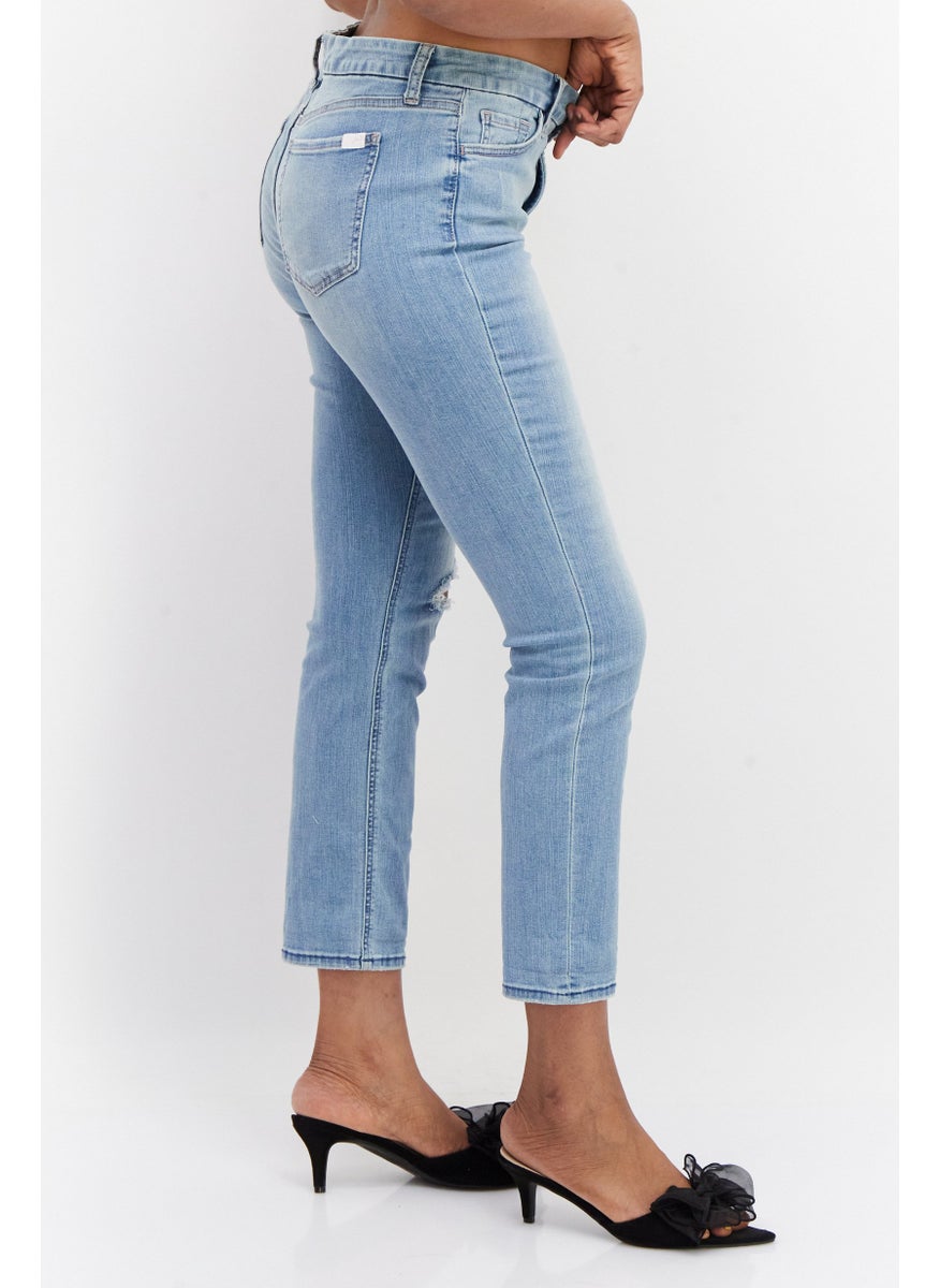 Women Slim Fit Washed Denim Jeans, Blue - pzsku/ZB9C33B3A59B7575BABFAZ/45/_/1734963382/725fbeae-4f14-4531-9273-b4de8f842641