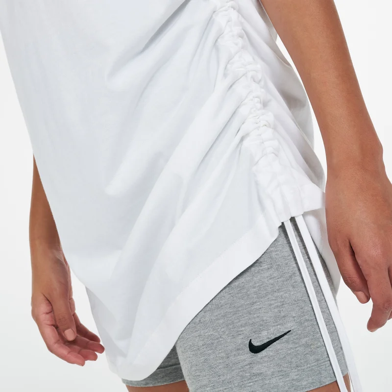 Nike Women's Sportswear Essential Dress