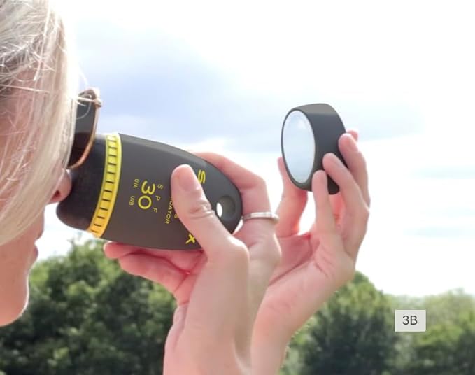 solex صن بلوك سولكس الرياضي تركيبة عالية الأداء مع موزع مدمج 75 مل 30 SPF حماية ضد UVA UVB للوجه والجسم مصممة لتطبيق خالي من الدهون - Image 2