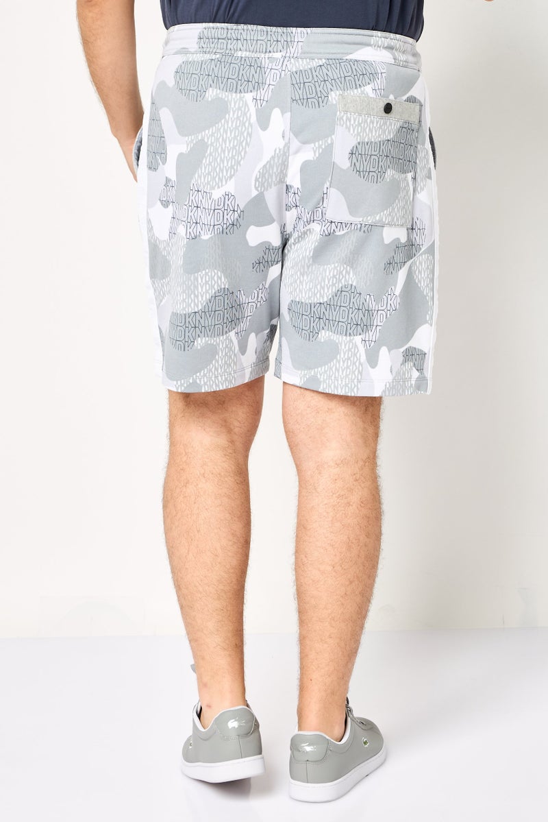 DKNY Men Regular Fit Camouflage Basic Shorts, Multicolor - Image 4