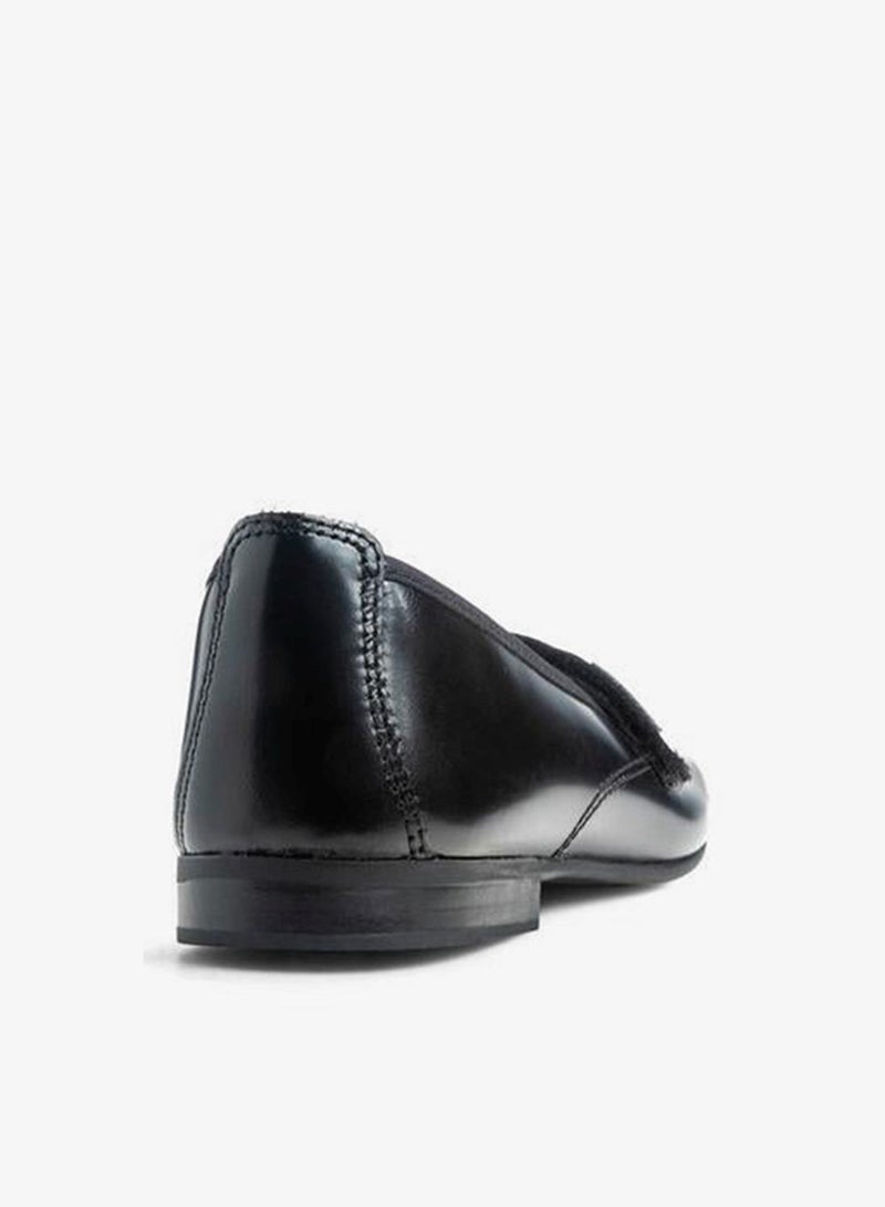 Pablosky Girls Hook & Loop Leather School Shoes - Image 2