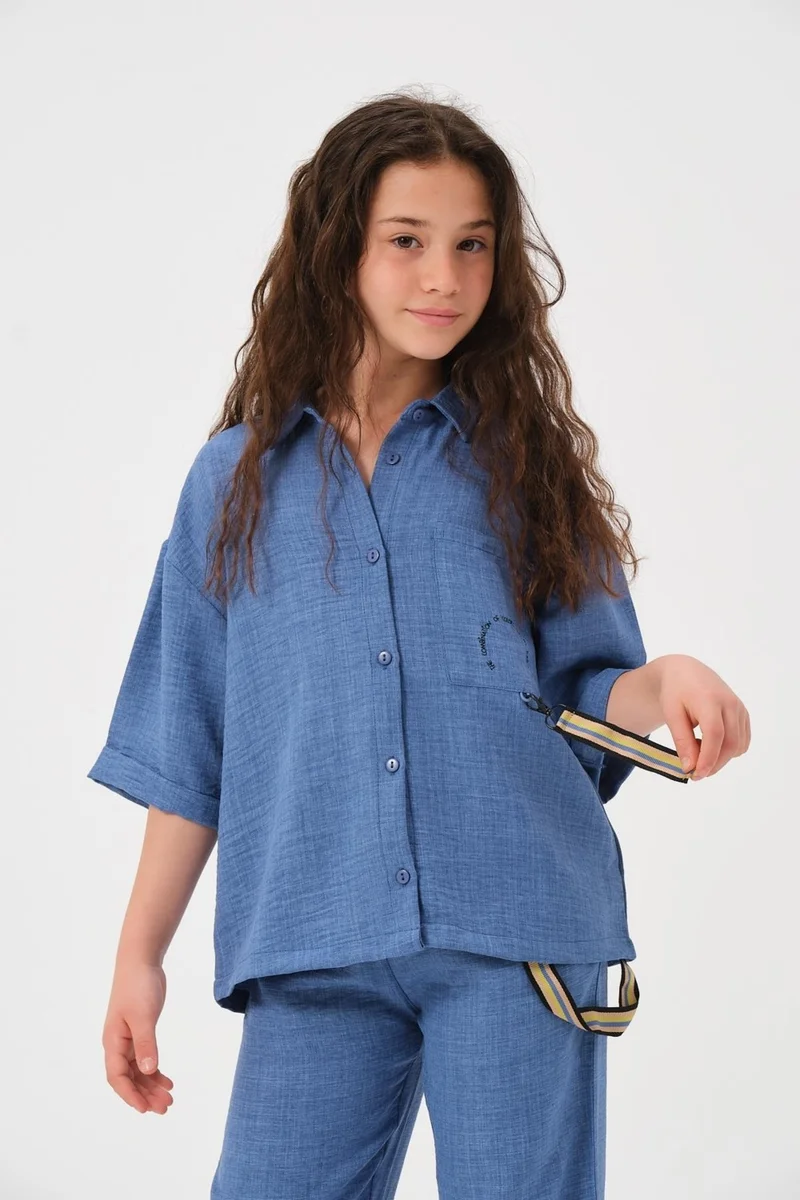 جازي Young Girl Accessory Detailed Pocket Short Sleeve Shirt