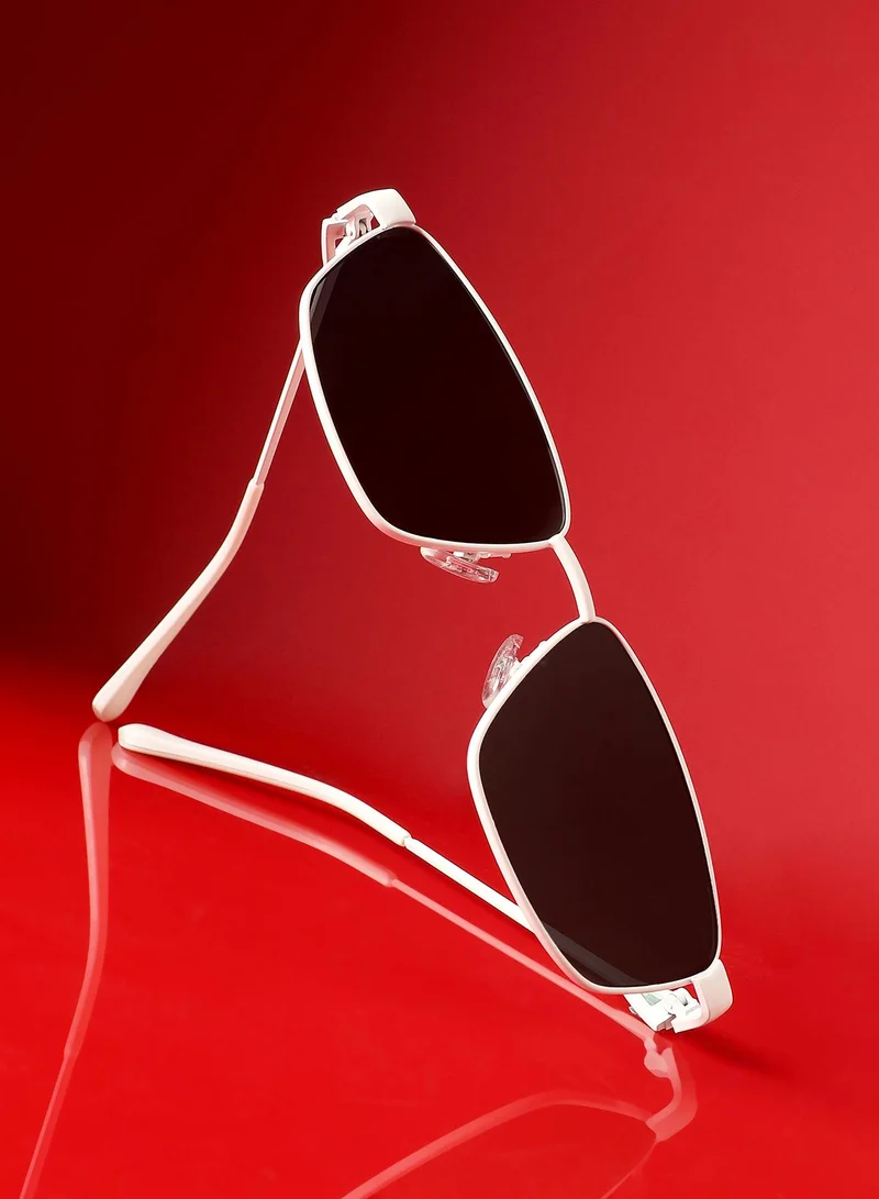 Haute Sauce Haute Sauce Unisex Full Rim Shield Sunglasses For Casual Wear | One-Size | White Alloy Frame | Black Polarized Lens | Full Rim | Eyewear For Woman & Girls