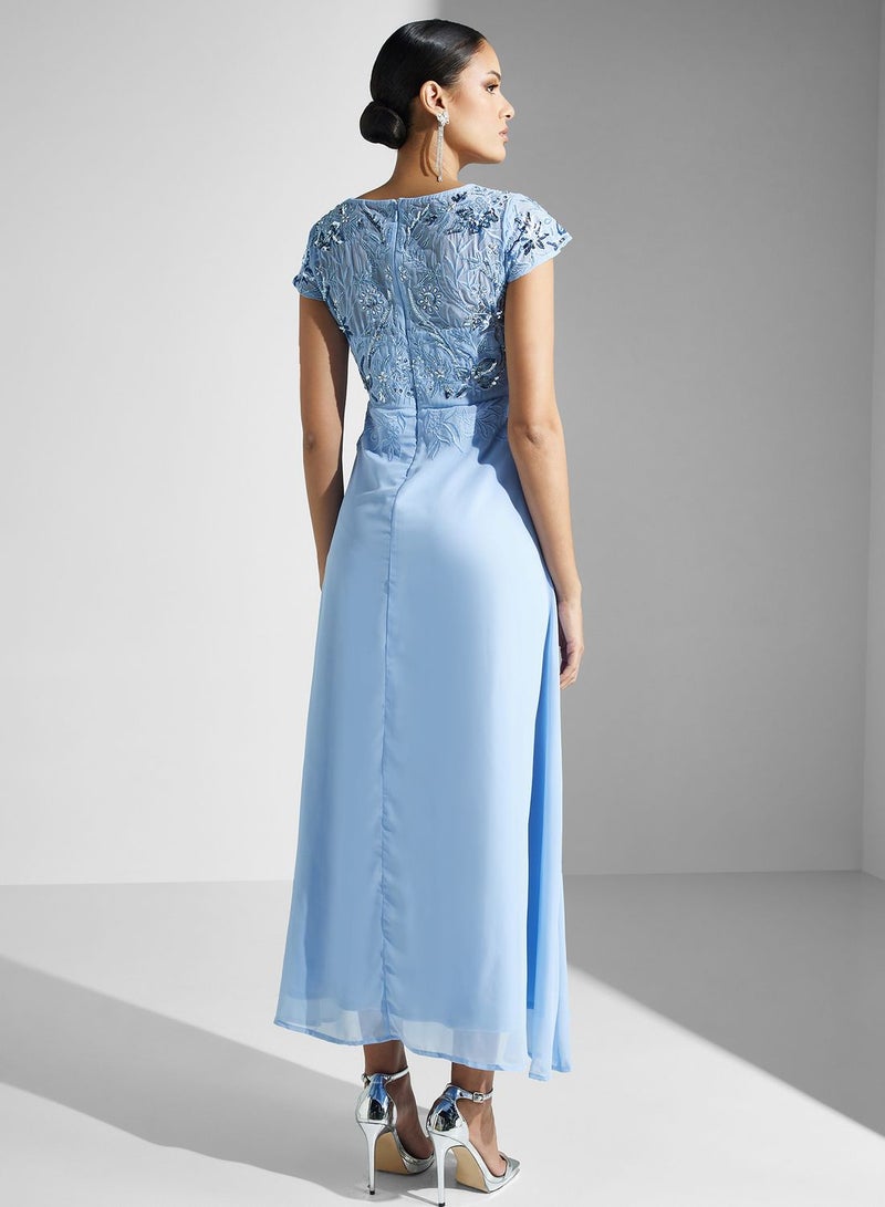 Namshi x Embroidered Chiffon Dress  - Image 2