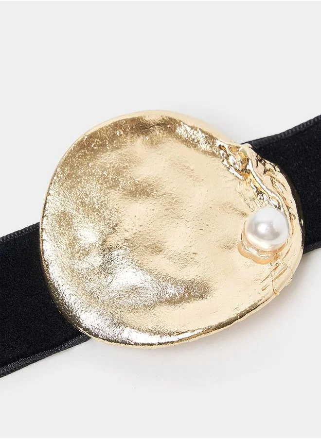 Styli Textured Metal Choker Necklace
