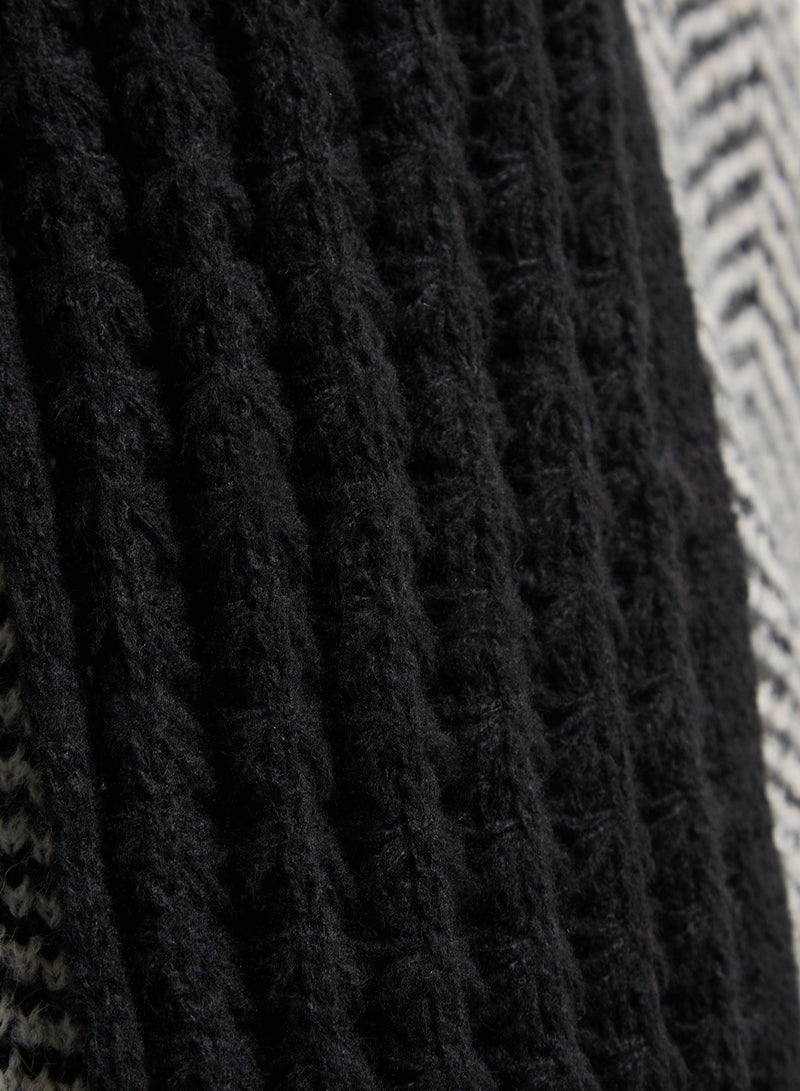 ELLA Knitted Winter Scarf - Image 5