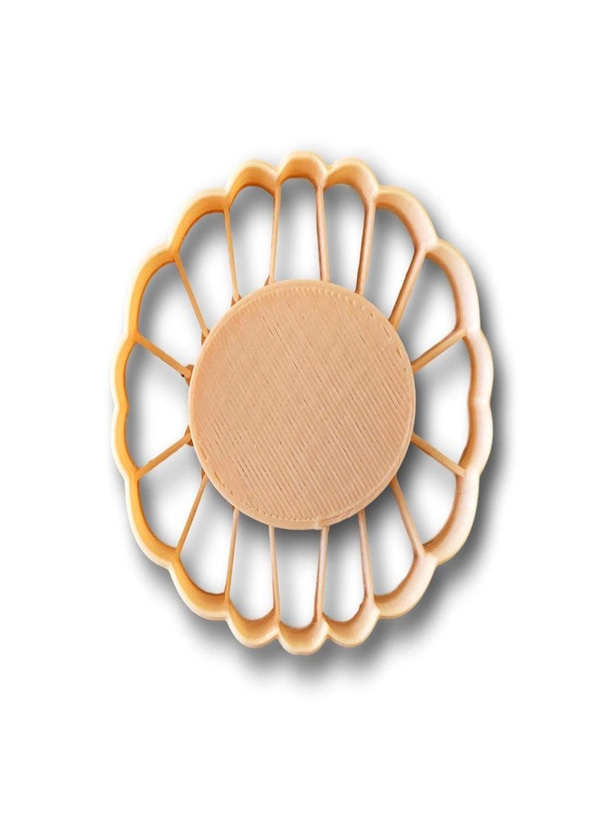 Arbi Design Thumbprint Oval Cookie Cutter (2.5") - Image 1