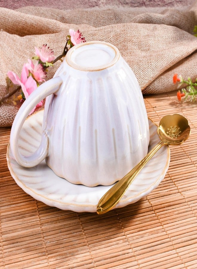Whitenesser كوب قهوة سيراميك مع صحن وملعقة ذهبية، كوب شاي أبيض متدرج الألوان على شكل زهور سعة 8 أونصة، مناسب للقهوة والشاي والمشروبات الساخنة، أدوات شرب بيضاء أنيقة للمنزل والمكتب - Image 5