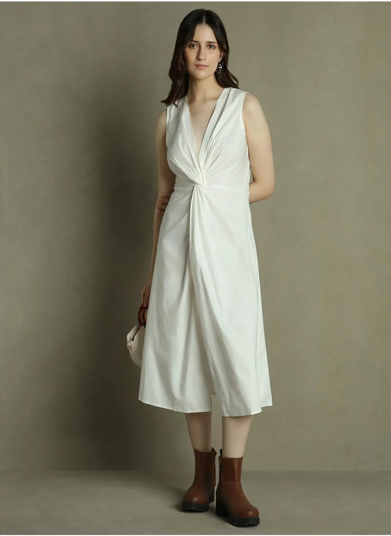 دينيس لينغو Women's Off White 100% Cotton Solid Slim Fit Dress