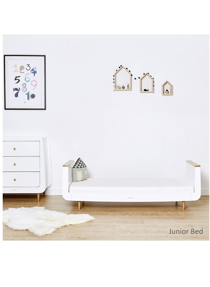 Snuz سرير المهد القابل للتحويل Snuzkot Skandi - طبيعي بأبعاد 120 × 81 × 25.5 سم مناسب من 0 إلى 10 سنوات مع مجموعة ملحقات  - Image 5