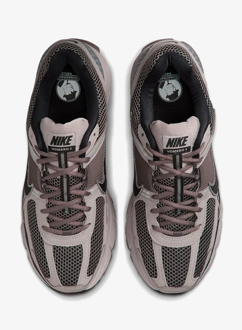 Nike Zoom Vomero 5