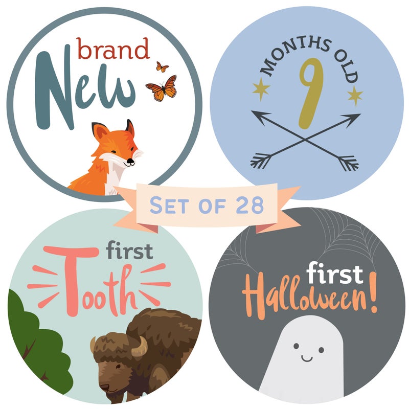 RubyRoo Baby ملصقات milestones للأطفال من روبي رو - ملصقات شهرية للصبي - 28 حزمة - تشمل 12 شهراً، milestones للسنة الأولى وأول عطلات - هدية مثالية لحفلات استقبال المواليد وأعياد ميلاد حديثي الولادة (غابة) - Image 1