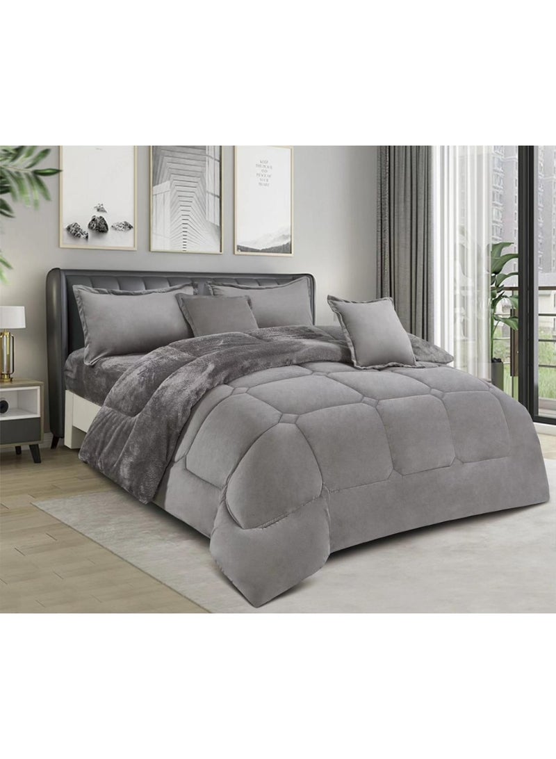 مينجلي مفرش شتوي نفرين نظام وجهين وجه مخمل وجه فرو - طقم مفارش 6 قطع ( 1 مفرش + 1 واقي مرتبة مطاط + 4 أغطية وسائد ديكورية )  مقاس المفرش 230X250 سم ومقاس واقي المرتبة 200×200+40 سم - Image 1