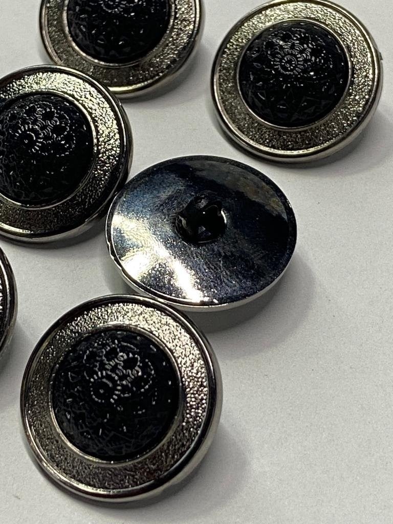 Karan Tuhafiye Karan Haberdashery Trench Coat and Vest Button, Plastic Silver and Frame 6 pcs 2 cm - Image 4