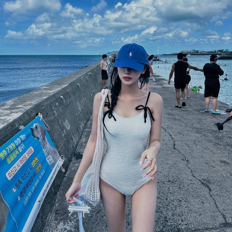 Korean Style Ins Style Conjoined Sling Solid Color High-End Swimwear Small Fragrance Style Pure Desire Spring Vacation Conservative Slim - Image 2