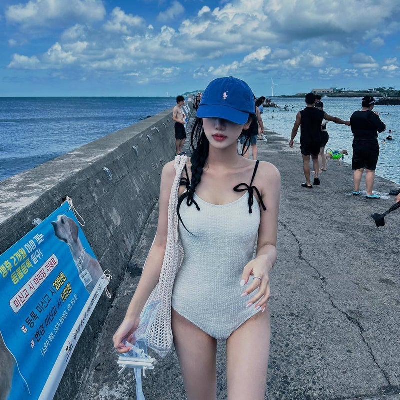 Korean Style Ins Style Conjoined Sling Solid Color High-End Swimwear Small Fragrance Style Pure Desire Spring Vacation Conservative Slim - Image 1