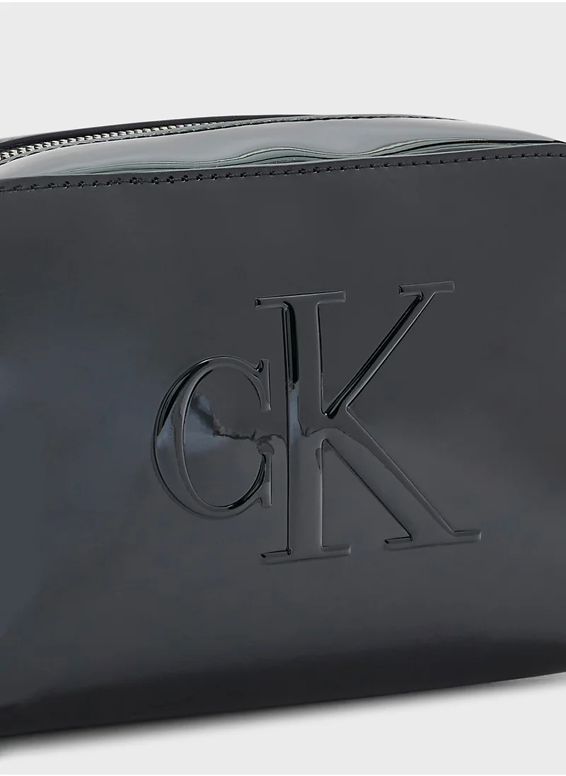 كالفن كلاين جينز Sculpted Crossbody