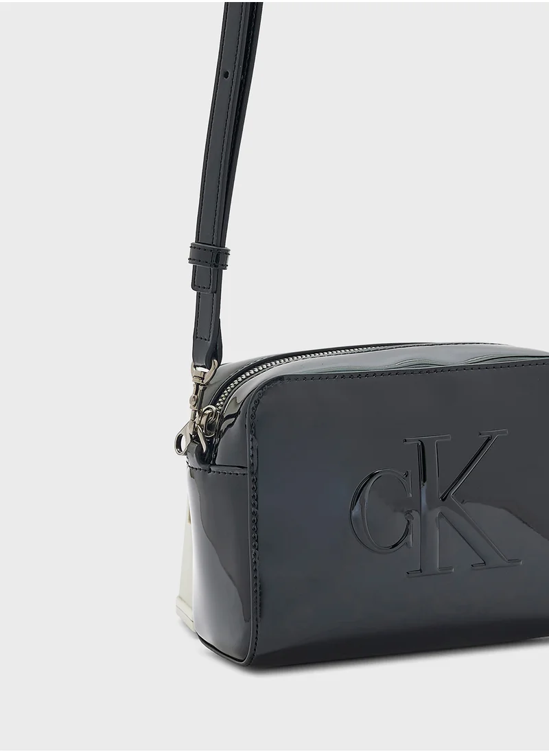 كالفن كلاين جينز Sculpted Crossbody