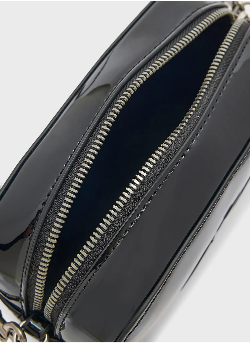 كالفن كلاين جينز Sculpted Crossbody