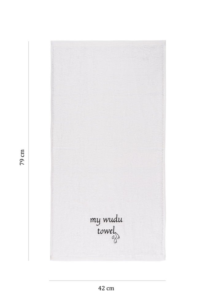 Hilalful HilalFul Wudu/Ablution Towel For Men & Women | Portable | Easy To Carry | Machine Wash | Soft Fabric | Anti-Odour | High Absorbency | Durability | Quick Drying | Colorfastness | Unisex  - Image 2