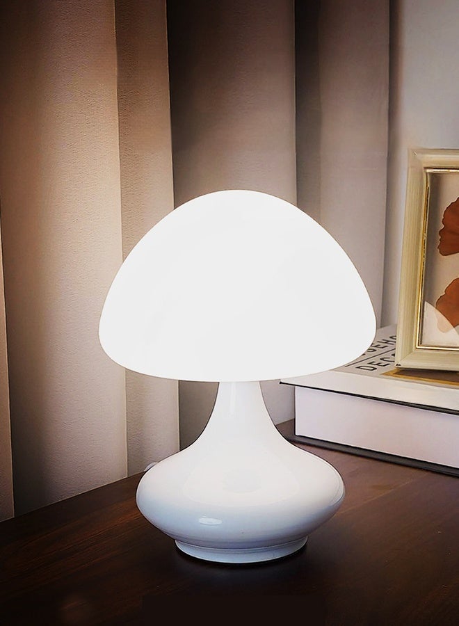 White mushroom-shaped table light, LED desk lamp, Usb Powered Bedside Lamp, Warm Light night lighting fixture for bedroom living room - Image 1