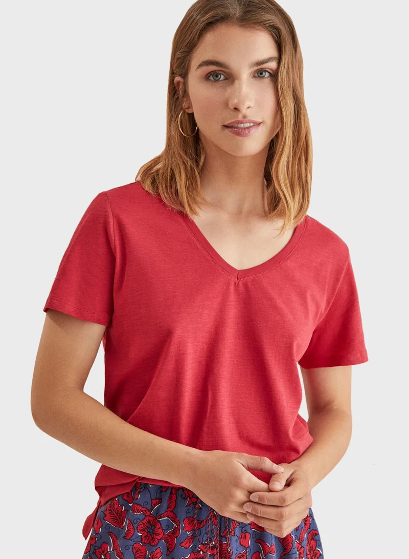 women'secret V-Neck T-Shirt