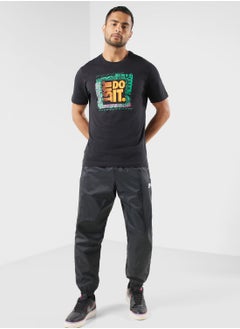 Nike Essential Woven Pants  - Image 2