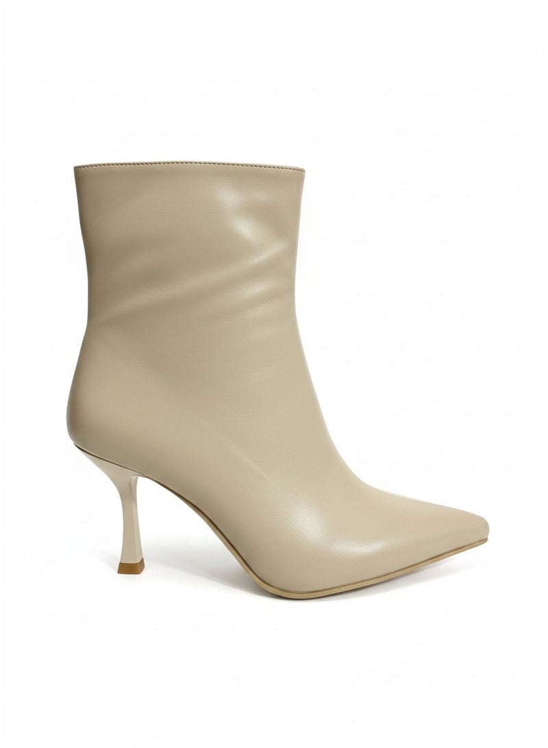 فيبراندا بوت أنيق من الجلد بتصميم عصري بكعب رفيع - Image 1